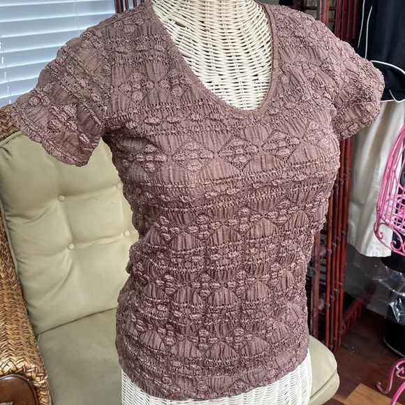 Adorable short sleeve crinkle top shirt Size PS - Picture 3 of 7